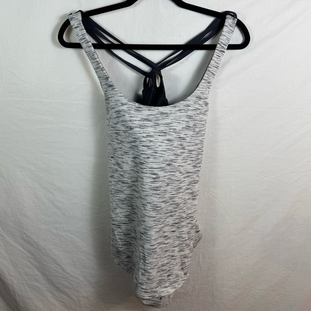 No Brand Women's Gray Althetic Tank Top No Size
